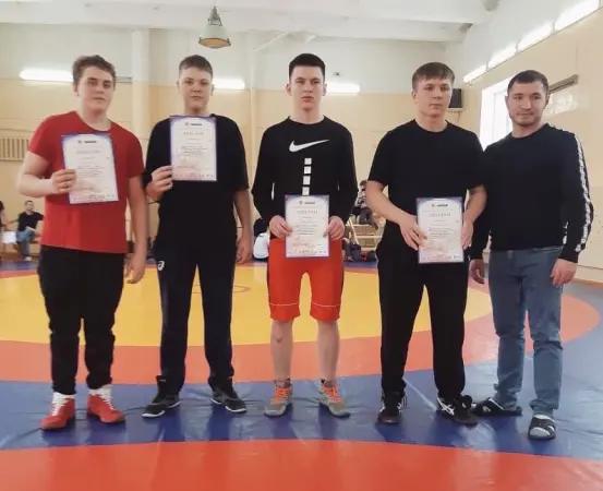 Первенство по вольной борьбе