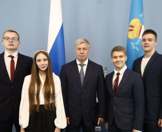 Кванторианцы на встрече с губернатором Алексеем Русских